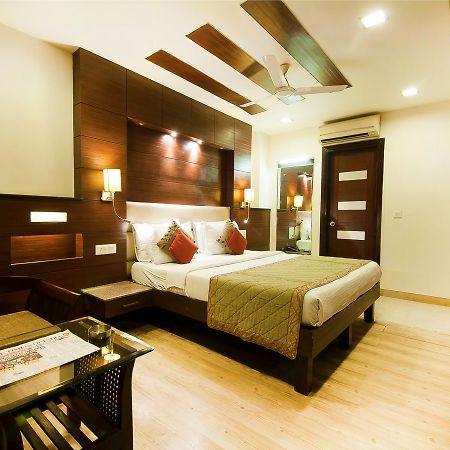 Hotel Amaltas International - Delhi-16 New Delhi Extérieur photo