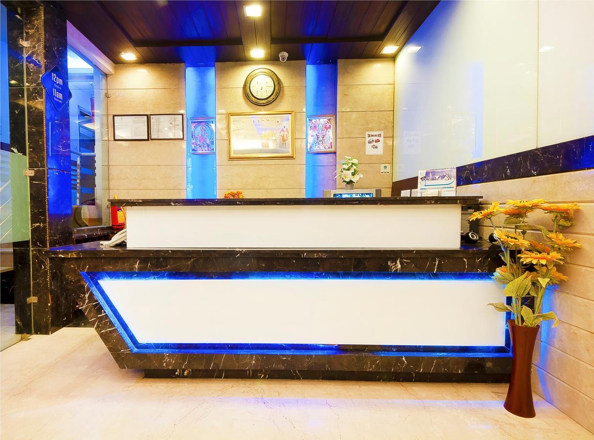 Hotel Amaltas International - Delhi-16 New Delhi Extérieur photo