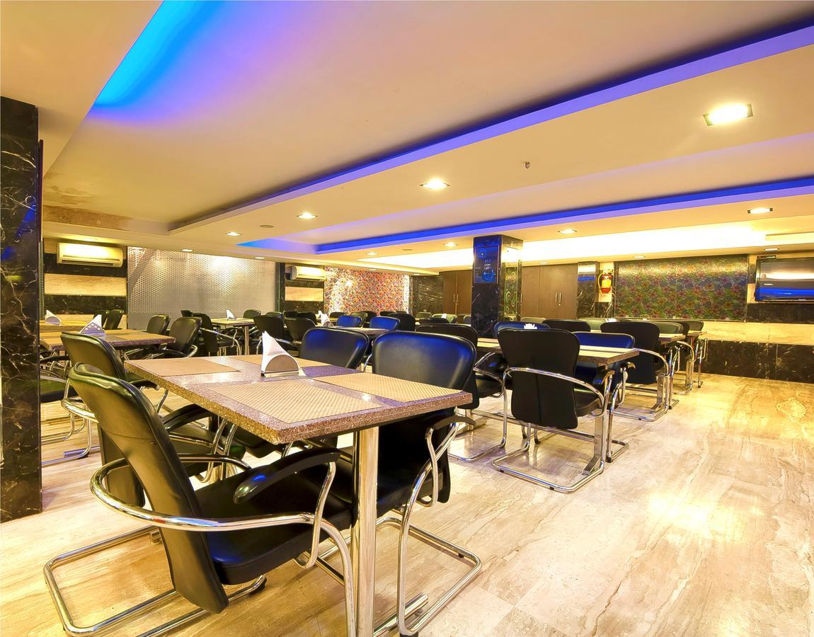Hotel Amaltas International - Delhi-16 New Delhi Extérieur photo