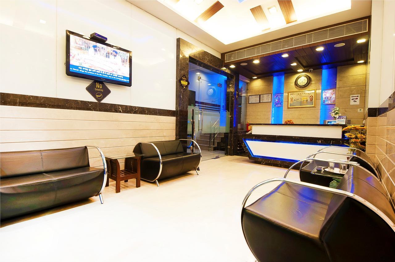 Hotel Amaltas International - Delhi-16 New Delhi Extérieur photo