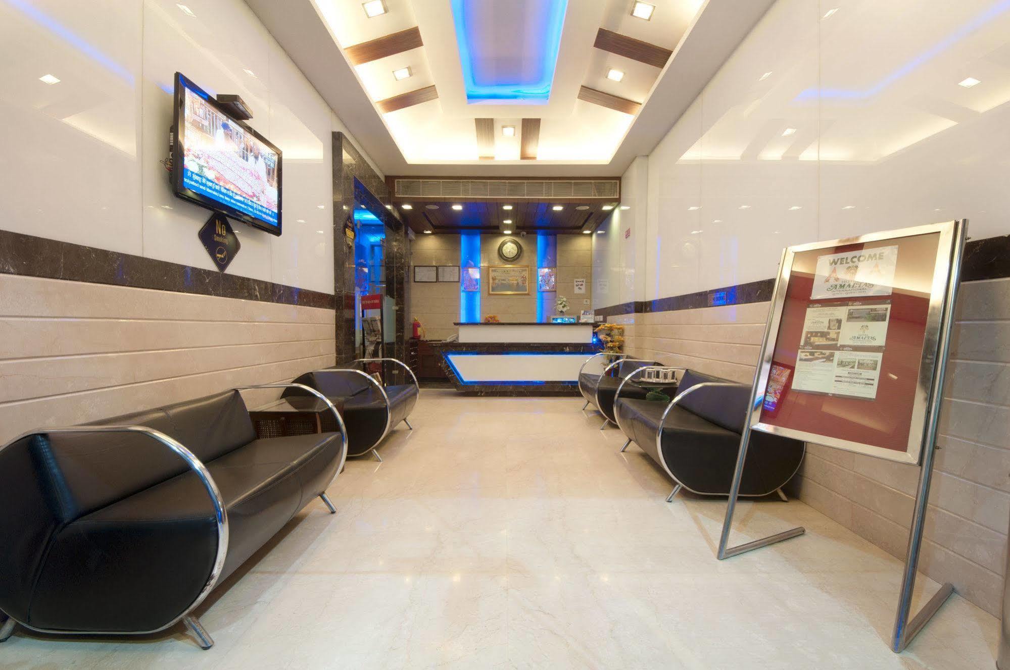 Hotel Amaltas International - Delhi-16 New Delhi Extérieur photo