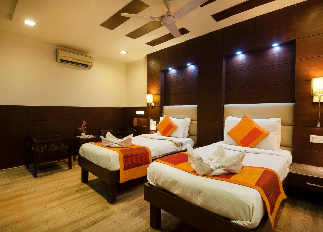 Hotel Amaltas International - Delhi-16 New Delhi Extérieur photo